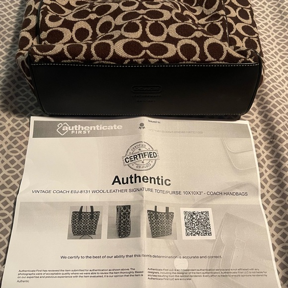 Coach Brown and Cream Shoulder Bag - Picture 12 of 16